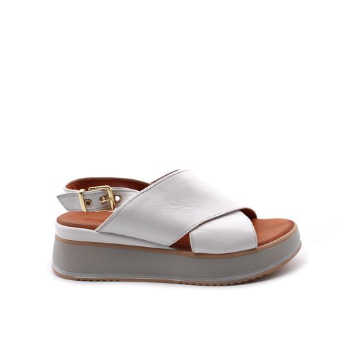 Sandalo donna in vera pelle con zeppa