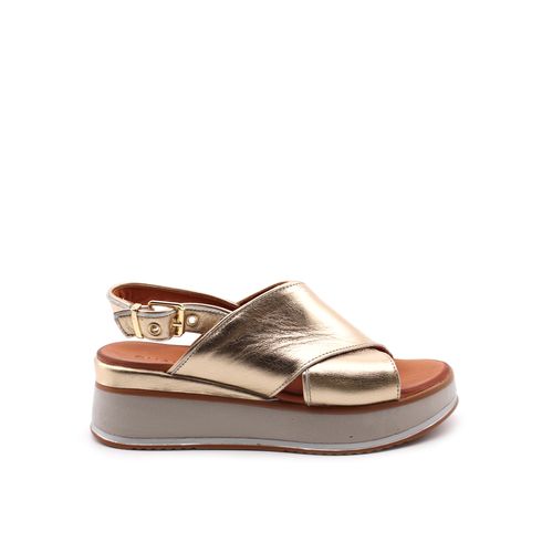 Sandalo donna in vera pelle con zeppa