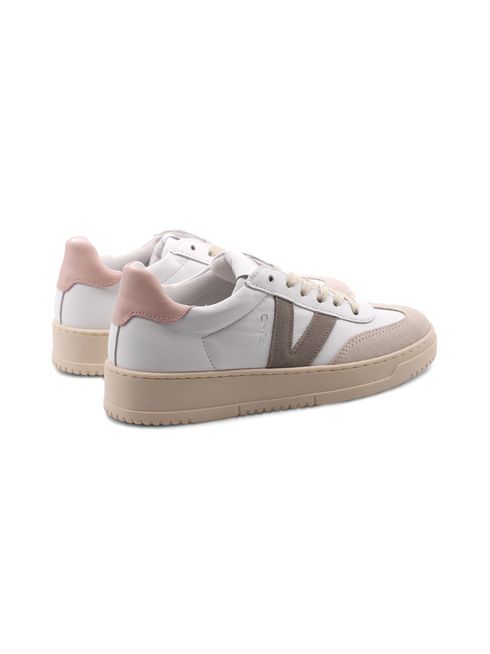 Sneaker in pelle con dettagli suede